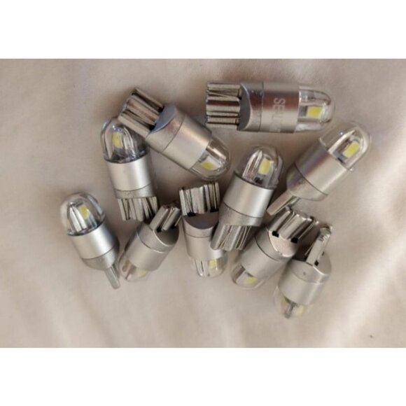 LED Bulbs 6000K White, 168 2825 T10 W5W 3030 Bright Chips, Dome Light - Picture 1 of 2